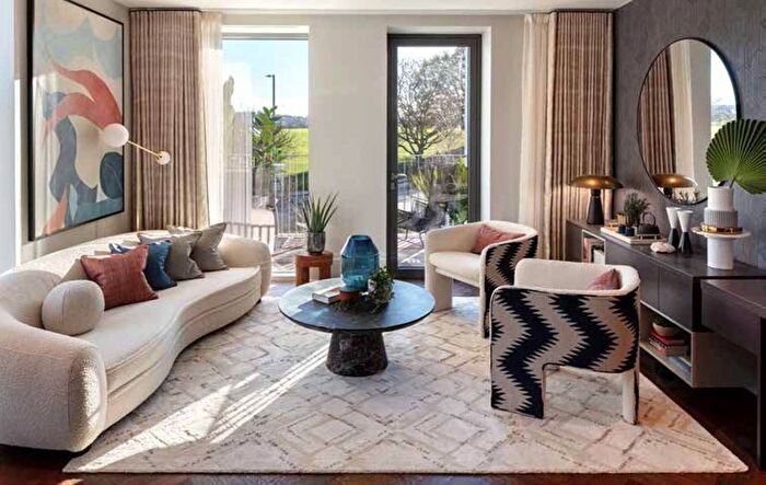 Studio For Sale In Brent Cross Town, Brent Cross, NW2