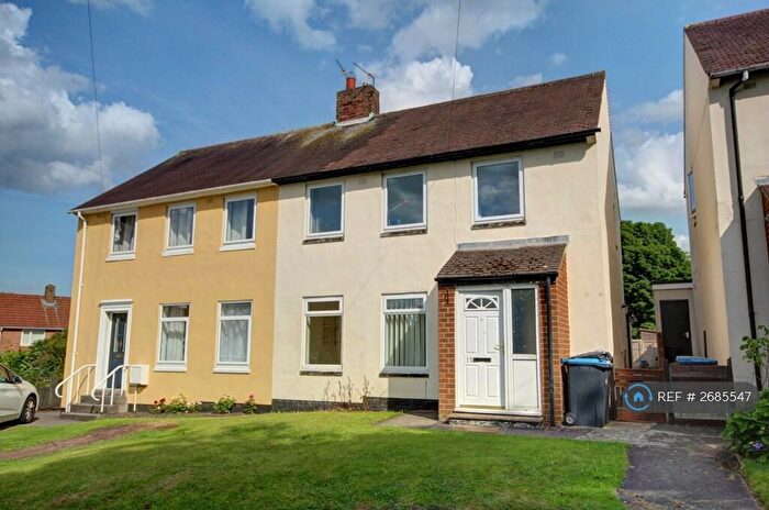 5 Bedroom Semi-Detached House To Rent In Newton Drive, Durham, DH1