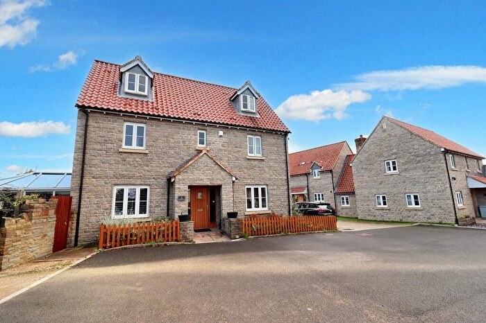 5 Bedroom Semi-Detached House For Sale In Lime Kiln Court, Alveston, BS35