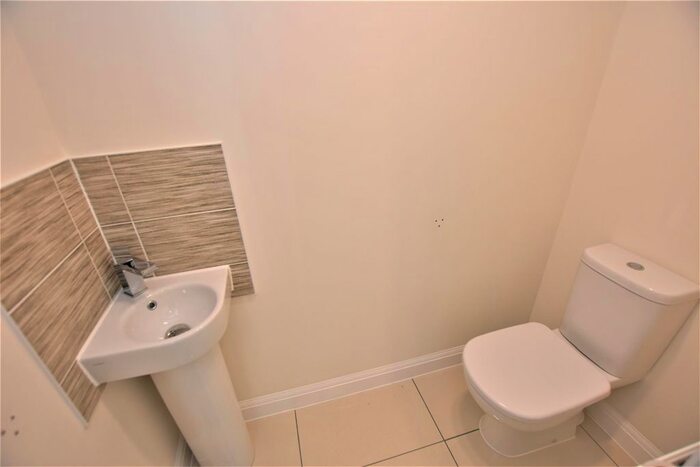 4 Bedroom Detached House For Sale In Parry Drive, Oakley Vale, Corby, NN18