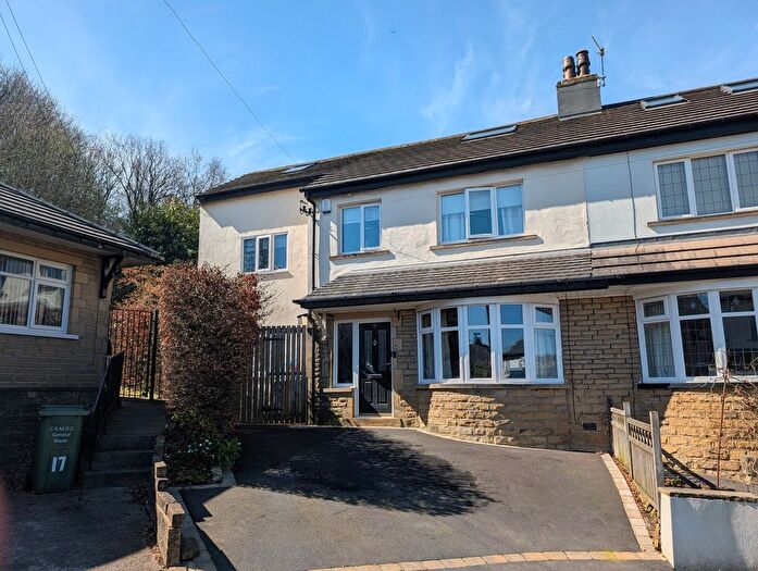 5 Bedroom Semi Detached House For Sale In Fern Hill Mount, Shipley, BD18