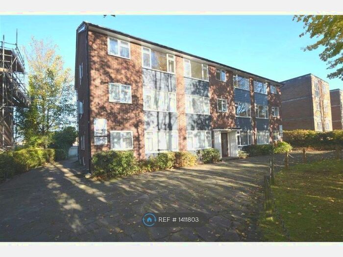 1 Bedroom Flat To Rent In Wilmot House, Sutton, SM2