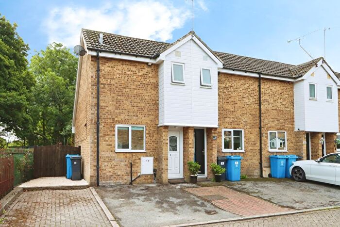 1 Bedroom End Of Terrace House For Sale In Oakes Park View, Sheffield, S14