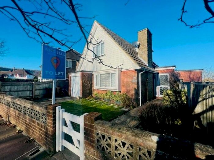 2 Bedroom Detached House To Rent In Farlaine Road, Eastbourne, BN21