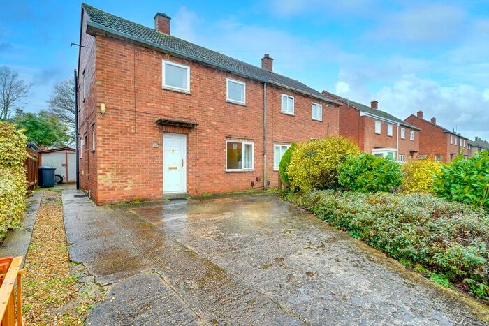 2 Bedroom Semi-Detached House To Rent In Drivers Avenue, Huntingdon, PE29