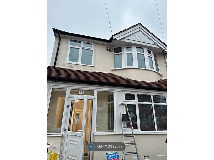 3 Bedroom End Of Terrace House To Rent In Belmont Avenue, Wembley, HA0