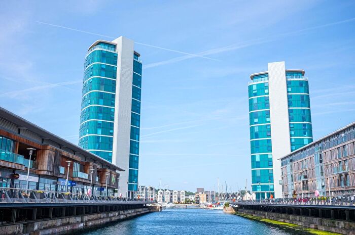 2 Bedroom Flat To Rent In Chatham Quays, Dock Head Road, St. Marys Island, Chatham, ME4