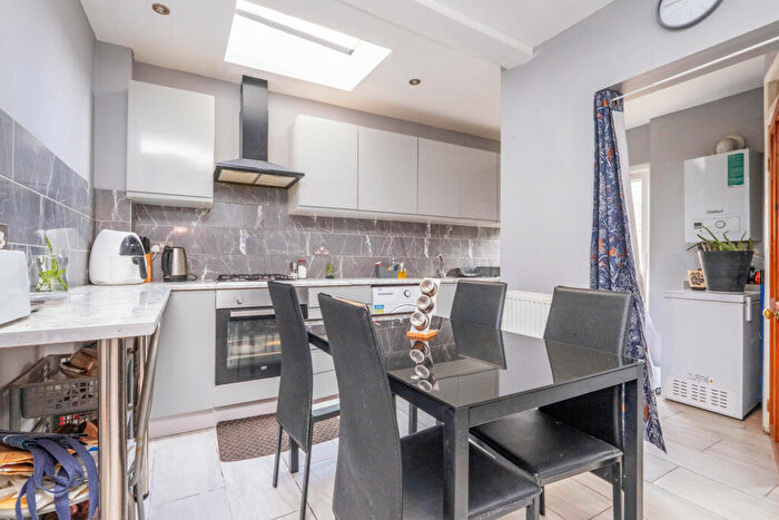 3 Bedroom End Of Terrace House For Sale In London Road, Wallington, SM6