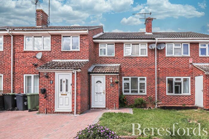 3 Bedroom Terraced House For Sale In Rayfield Close, Barnston, CM6