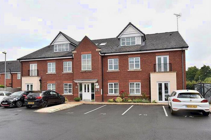 2 Bedroom Retirement Property To Rent In Apartment 10 16 Heyden Closewhirley Roadmacclesfieldcheshire, SK10