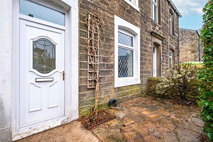 2 Bedroom Terraced House For Sale In Park Road, Barnoldswick, Lancashire, BB18