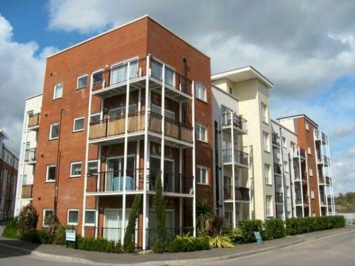 1 Bedroom Apartment To Rent In Canalside, Redhill, Surrey, RH1