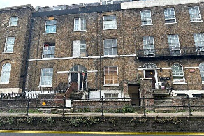 1 Bedroom Flat To Rent In London Road, Dover, CT17