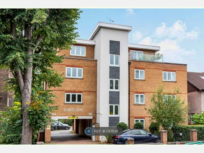 1 Bedroom Flat To Rent In Olympic Court, New Malden KT3