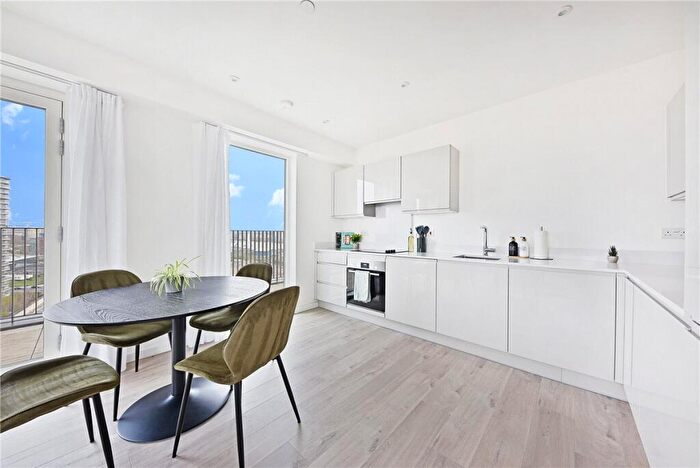 2 Bedroom Apartment To Rent In Heartwell Avenue, London, E16