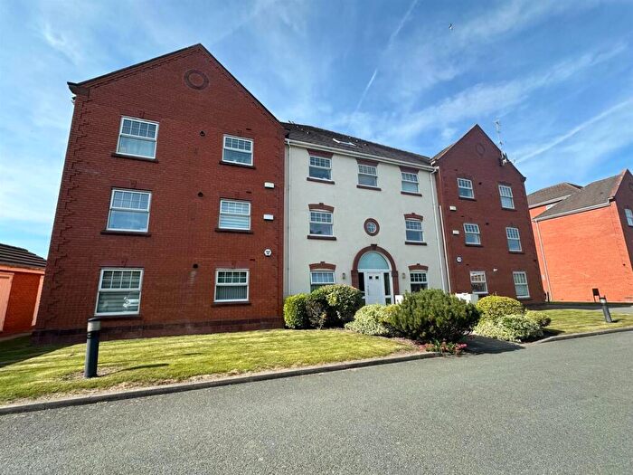 2 Bedroom Flat To Rent In Leasowe Road, Wirral, CH46