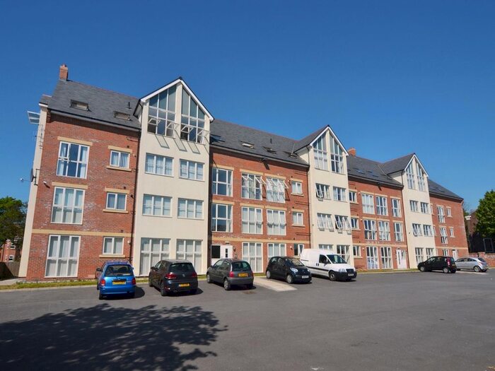 2 Bedroom Flat To Rent In Kensington House, Gray Road, Ashbrooke, Sunderland, Tyne And Wear, SR2