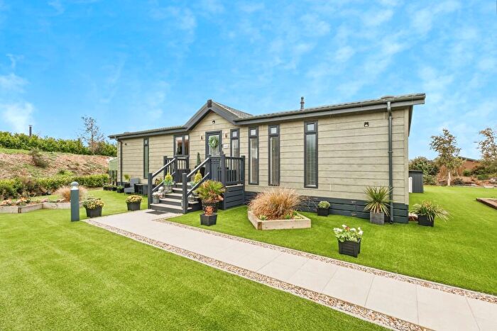 2 Bedroom Park Home For Sale In Edingworth Road, Edingworth, Weston-Super-Mare, BS24