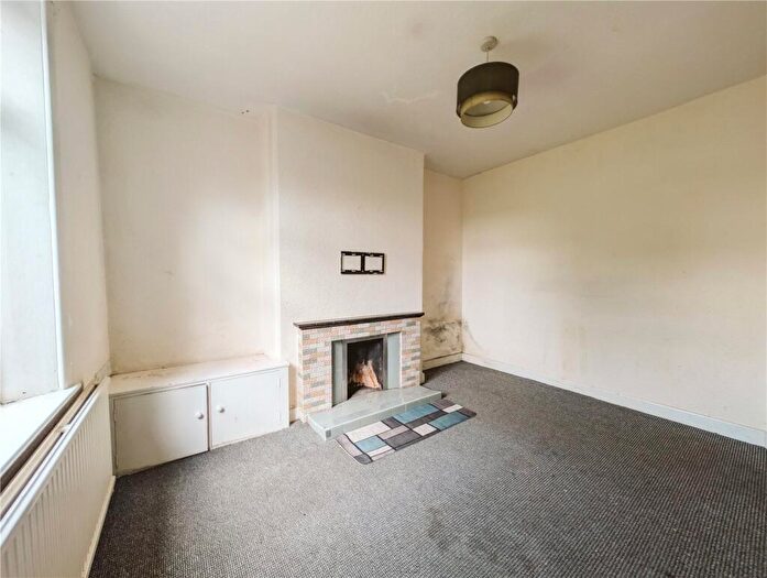 2 Bedroom Semi-Detached House For Sale In Grantham Road, Southport, Merseyside, PR8