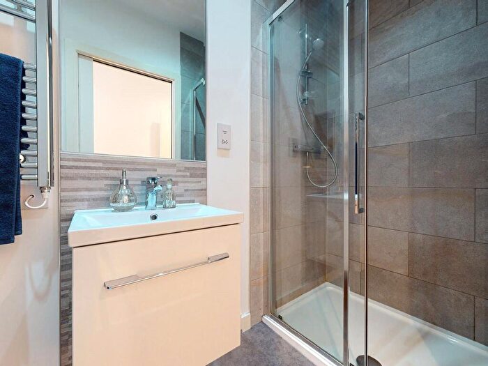 2 Bedroom Apartment To Rent In Apt, Crown Residence #, LS1