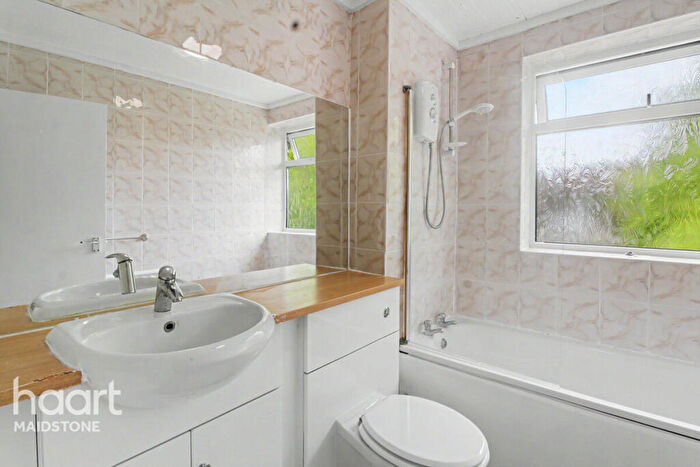 2 Bedroom Apartment To Rent In Tonbridge Road, Maidstone, ME16