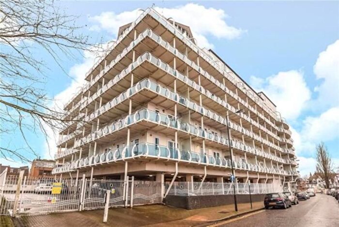 2 Bedroom Flat To Rent In Lyon Road, HA1