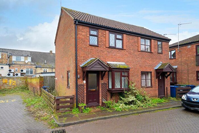 1 Bedroom Detached House To Rent In High Street, Ramsey, PE26