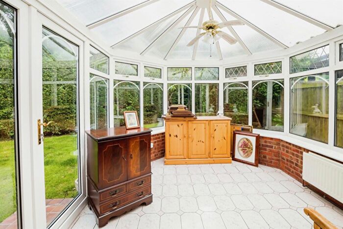 2 Bedroom Semi-Detached House For Sale In Dulverton Avenue, Vicars Cross, Chester, CH3