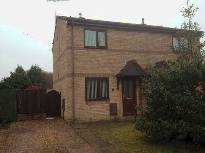 2 Bedroom Semi-Detached House To Rent In Cae Rhos, Caerphilly, CF83