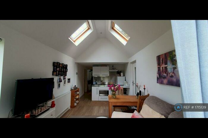 Studio To Rent In Elder Street, Saffron Walden, CB10