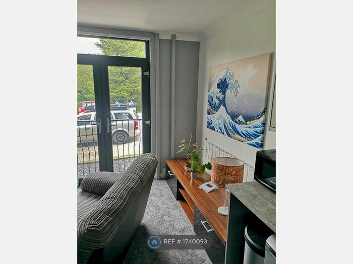 1 Bedroom Flat To Rent In Cliviger, Burnley, BB10