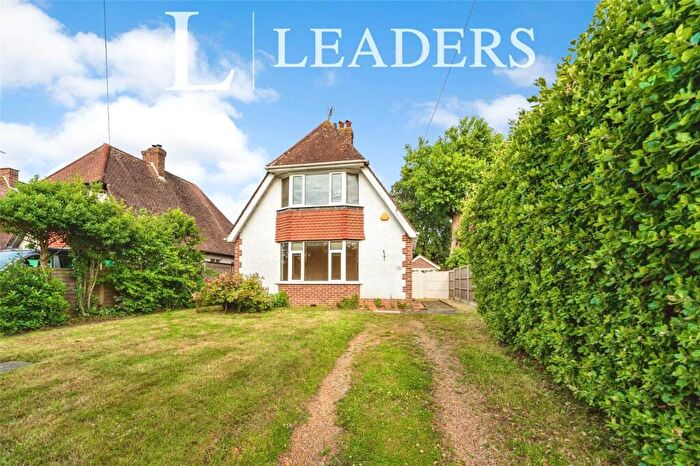 2 Bedroom Detached House For Sale In Sea Lane, Rustington, Littlehampton, BN16
