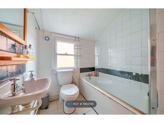 5 Bedroom Semi-Detached House To Rent In Southfield Road, Oxford, OX4