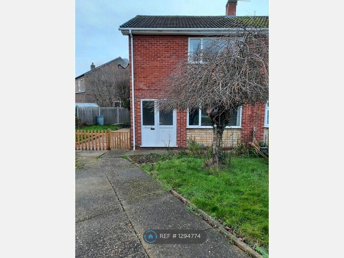 3 Bedroom Semi-Detached House To Rent In St. Matthews Close, Cherry Willingham, Lincoln LN3