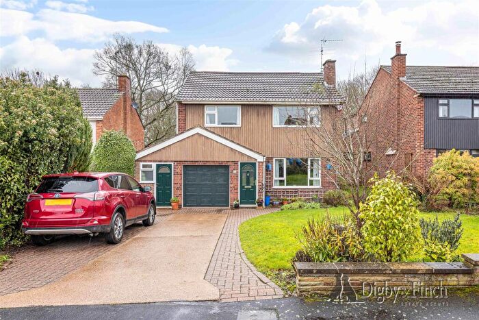 4 Bedroom Detached House For Sale In Trent View Gardens, Radcliffe-On-Trent, Nottingham, NG12