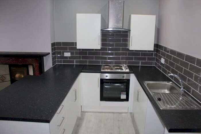 2 Bedroom Flat To Rent In Ashfield Road, Aigburth, Liverpool L17