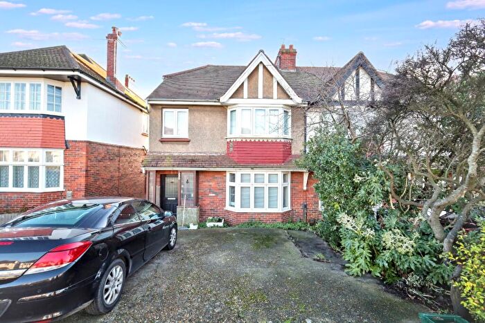 3 Bedroom Semi Detached House For Sale In Old Shoreham Road, Hove, East Sussex, BN3