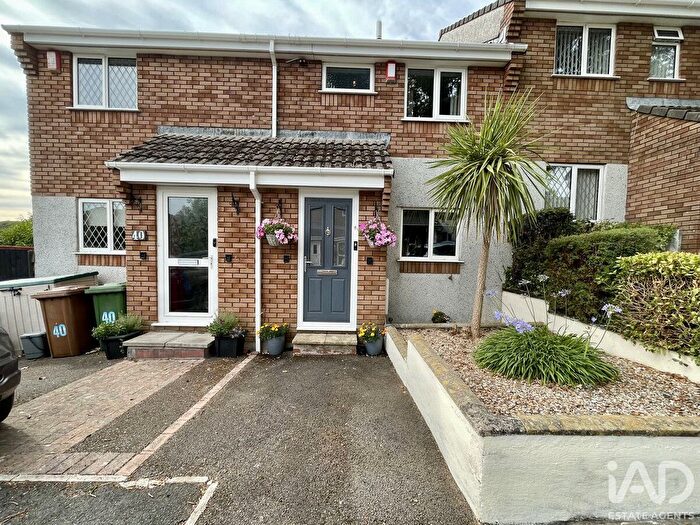 2 Bedroom Terraced House For Sale In Westbury Close, Plymouth, PL5