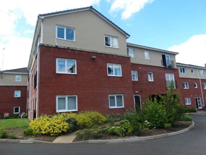 2 Bedroom Flat To Rent In Radbrook Hall Court, Shrewsbury, SY3