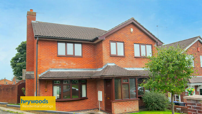 4 Bedroom Detached House To Rent In Lynn Avenue, Talke, Stoke-on-Trent, ST7