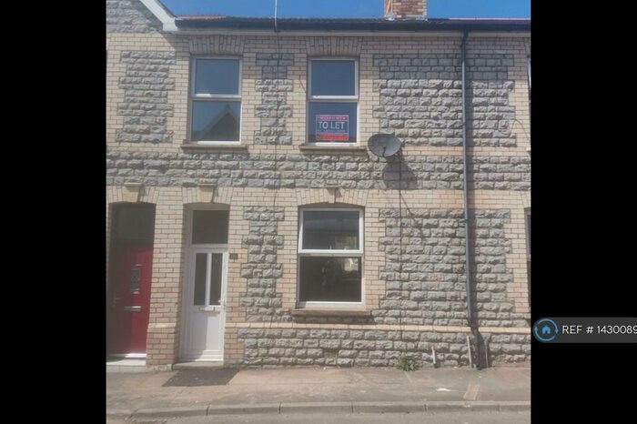 3 Bedroom Terraced House To Rent In Merthyr Street, Barry, CF63