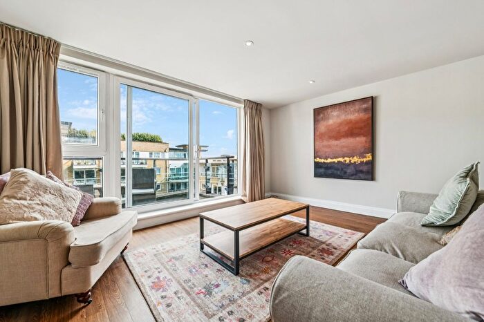 2 Bedroom Flat To Rent In Anchor House, Smugglers Way, SW18