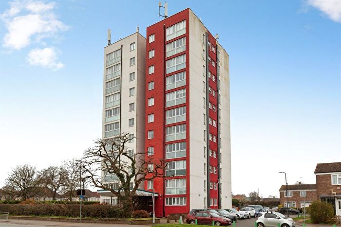 3 Bedroom Flat For Sale In High Street, Langley, Slough, SL3