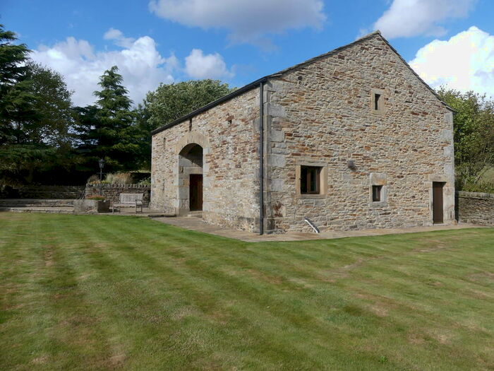 4 Bedroom Barn Conversion To Rent In Langbar, Ilkley, LS29