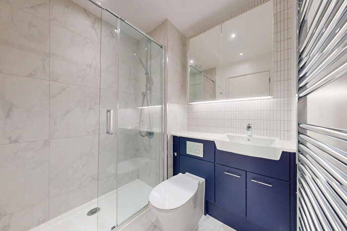 2 Bedroom Apartment To Rent In Parkside, SE17