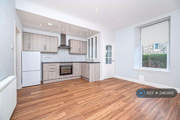 1 Bedroom Flat To Rent In Salisbury Street, Kirkcaldy, KY2