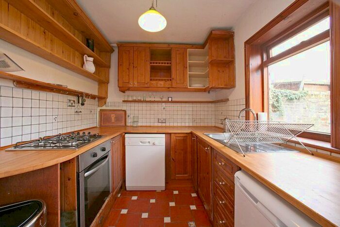 2 Bedroom Flat To Rent In Boscastle Road, Dartmouth Park, NW5