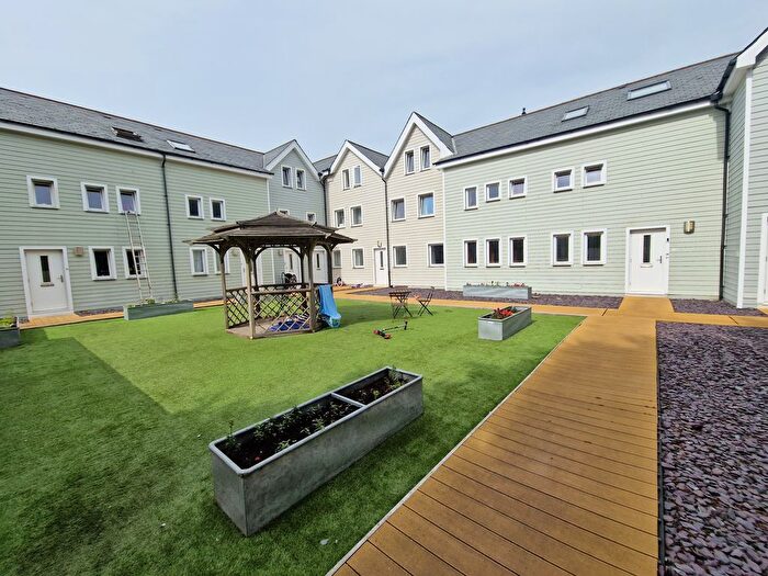 1 Bedroom Flat To Rent In The Strand, Bude, EX23