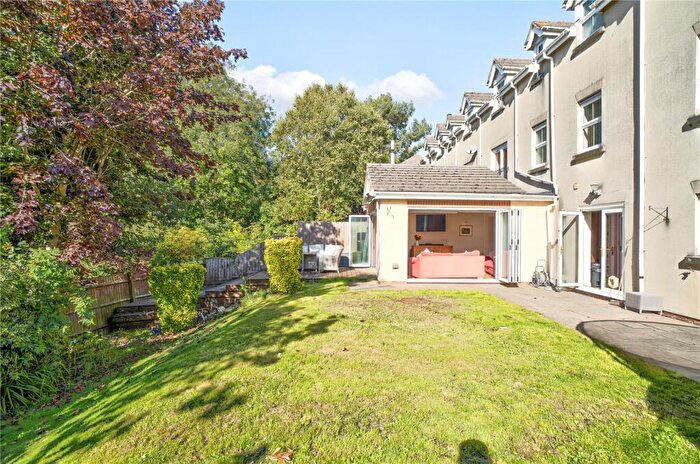 4 Bedroom Semi Detached House For Sale In Field Rise, Old Town, Swindon, Wiltshire, SN1