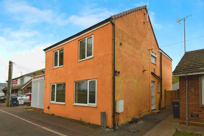 4 Bedroom Detached House For Sale In The Bank, Parson Drove, Wisbech, Cambs, PE13